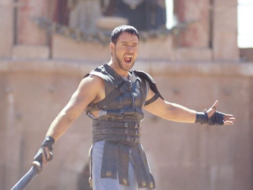 The Historically Inaccurate Reason That Product Placement Was Removed From The First Gladiator Film