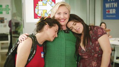 Ilana Glazer Recalls Hillary Clinton’s ‘Broad City’ Cameo: “I Really Wanted Her To Win”