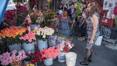 Un Día de las Madres opacado por los altos precios y el alza de la inflación en México