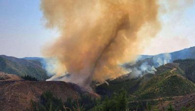 Wildfires rage to the east and west of Cowlitz County