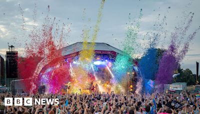 Bristol Pride - Weather, stages and parade route