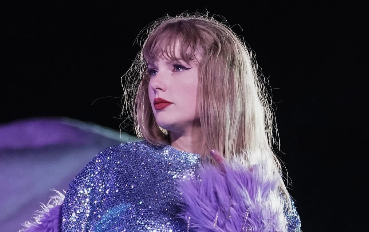 Taylor Swift 'Controlling the Weather' With Perfectly-Timed Lyrics at Eras Tour Leaves Fans Floored