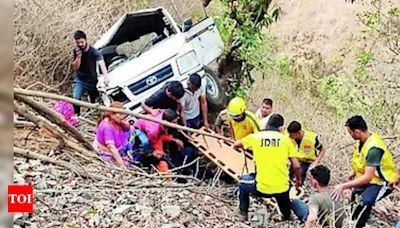 4 women sharing Noida flat among dead in bus crash | Dehradun News - Times of India