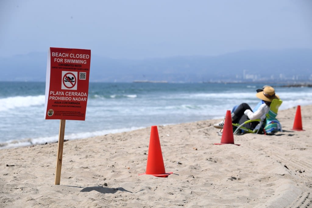 14,400 gallons of untreated sewage spills, forcing beach closure in Marina del Rey, Playa del Rey