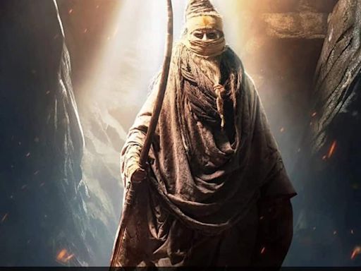 Fans in awe of Amitabh Bachchan's performance as Ashwathama, call him "soul of the film"