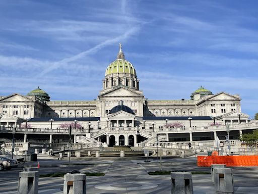 Pennsylvania State Capitol Evacuated After Bomb Threat Email 'In The Name Of Palestine'
