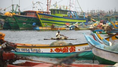 Sri Lankan naval vessel collides with Indian fishing boat near Katchatheevu Island; 1 fisherman dead