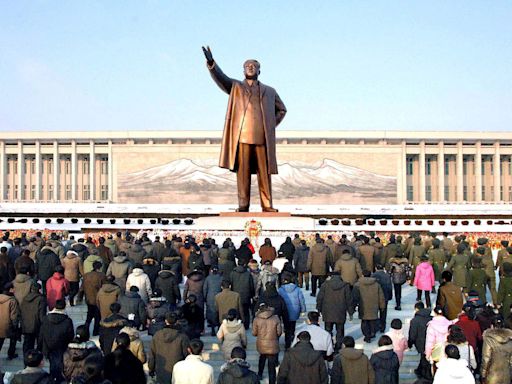 Pionyang alza la voz contra Seúl en el 30 aniversario de la muerte de Kim Il-sung