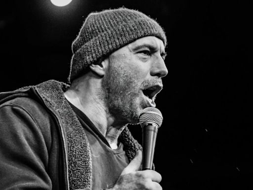 Joe Rogan Sets Live Netflix Comedy Special, First In Six Years