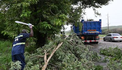 El huracán Beryl se dirige a México tras dejar destrucción en Jamaica y en el este del Caribe