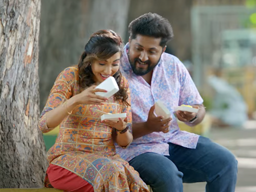 Watch: Venmeghangal From Dhyan Sreenivasan's Super Zindagi Is A Feel Good Romantic Track