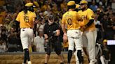 Pirates hit club-record 7 HRs, run out of fireworks