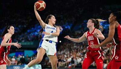 JO de Paris 2024 : en basket, l’équipe de France féminine vice-championne olympique