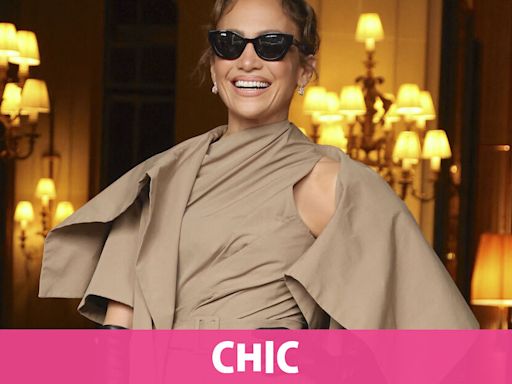 Jennifer Lopez deslumbra en París mientras Ben Affleck sigue en California sin su alianza