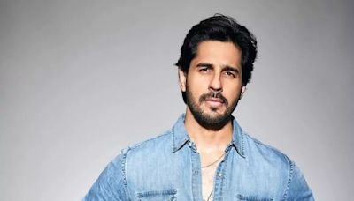 Sidharth Malhotra Expresses Gratitude To 'Everyone Who Go The Extra Mile For Furry Friends'