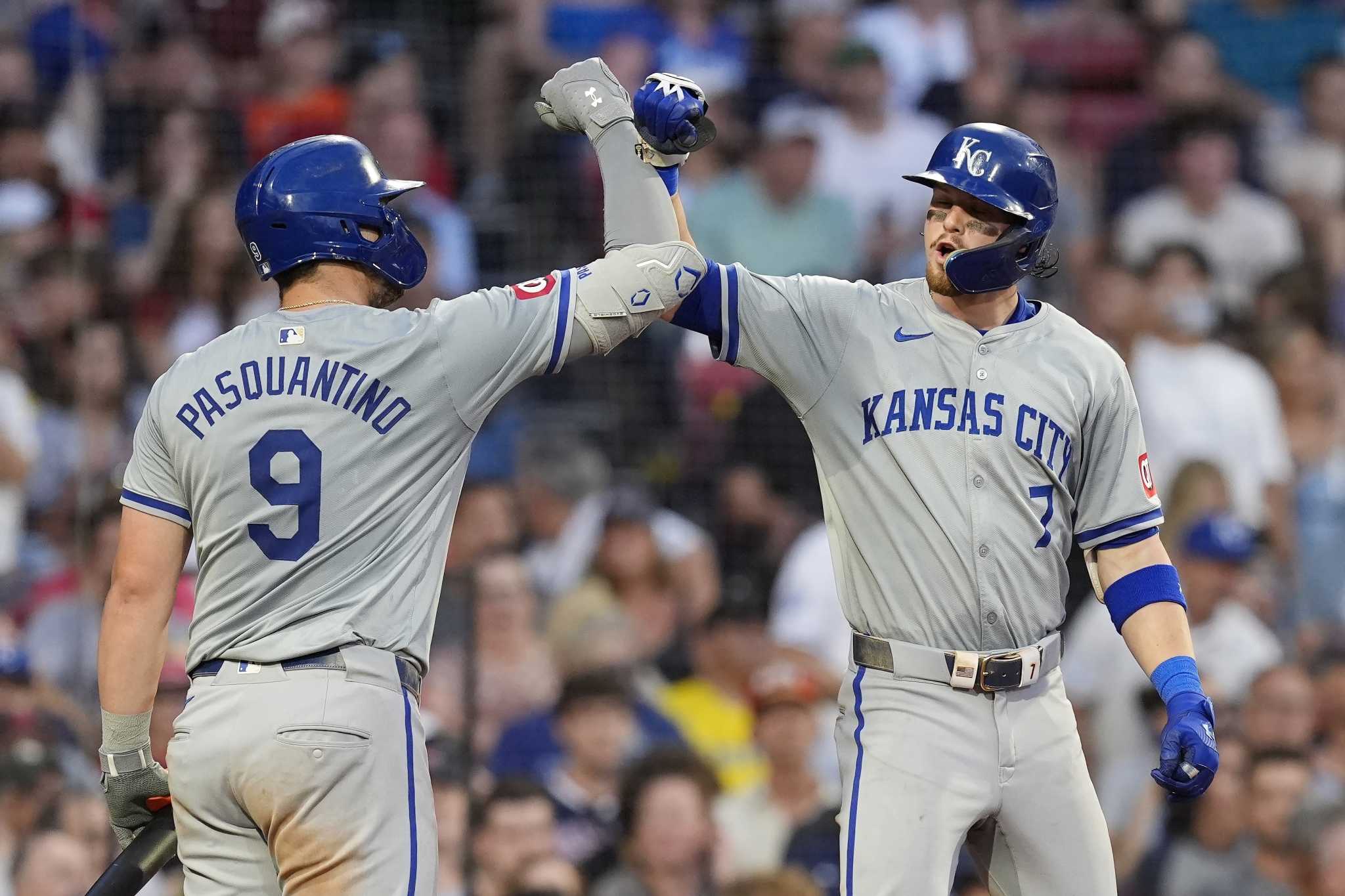 Witt, Melendez both homer to help Royals beat Red Sox 6-1 for 4th straight win