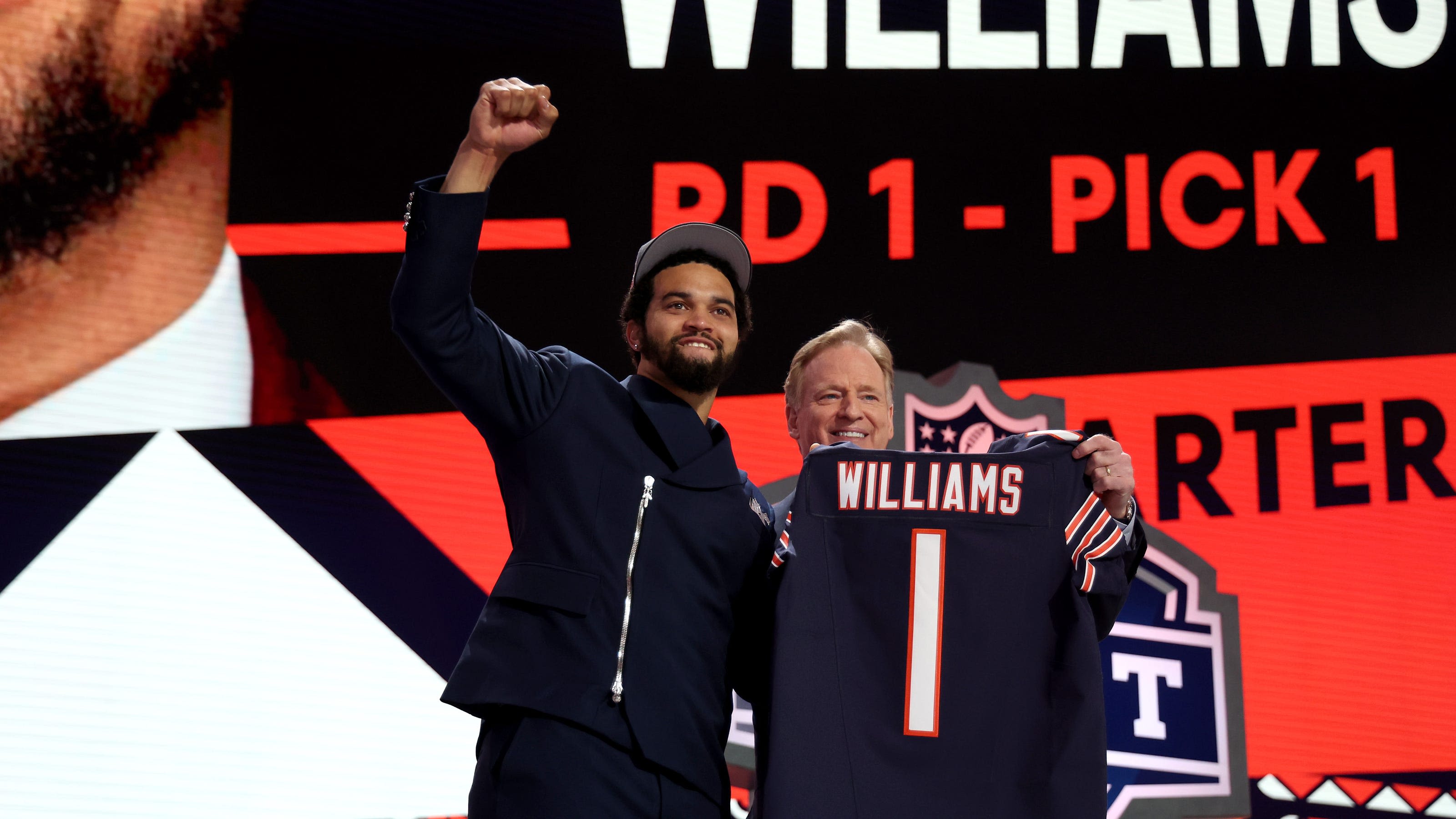 Caleb Williams: Chicago Bears rookie quarterback, HBO 'Hard Knocks' star in photos