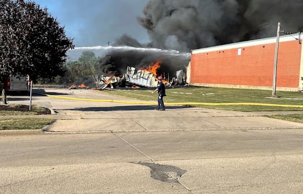 Akron Police video shows tense moments as officers evacuate neighbors during HAZMAT fire