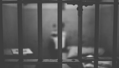 Un preso muere tras prender fuego al colchón de su celda en Salamanca