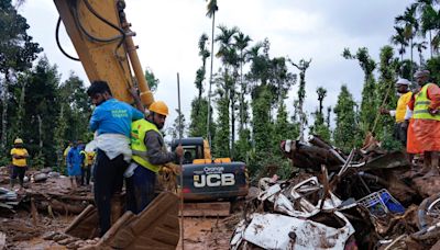 Hopes of finding survivors fade as Kerala landslides death toll nears 200
