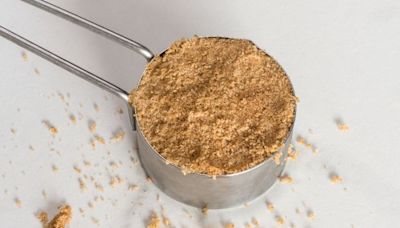 Light Brown Sugar vs. Dark Brown Sugar: Experts Explain the Difference