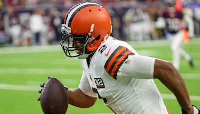 Reports: Browns guarantee Amari Cooper $20M for 2024