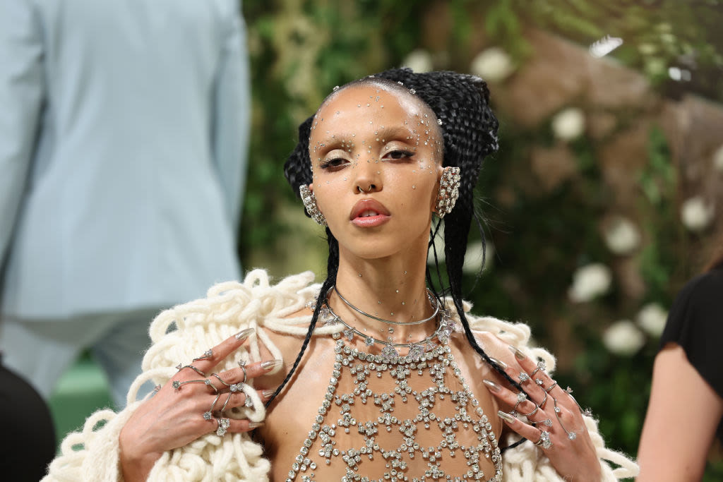 FKA Twigs Cast In New Horror Film About Jesus’ Childhood