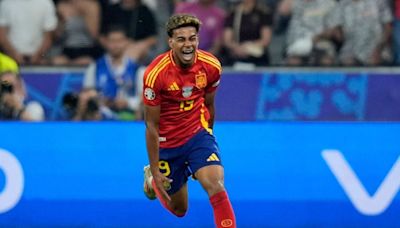 EURO 2024: Spain's Lamine Yamal Becomes Youngest-ever Scorer in European Championship With World Class Goal vs France - News18