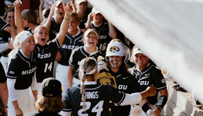 Missouri, Florida rejoin Power 10 college softball rankings before conference tournament week