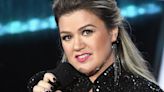 Kelly Clarkson Fans Demand ‘The Voice’ “Bring Her Back” After Seeing New Instagram