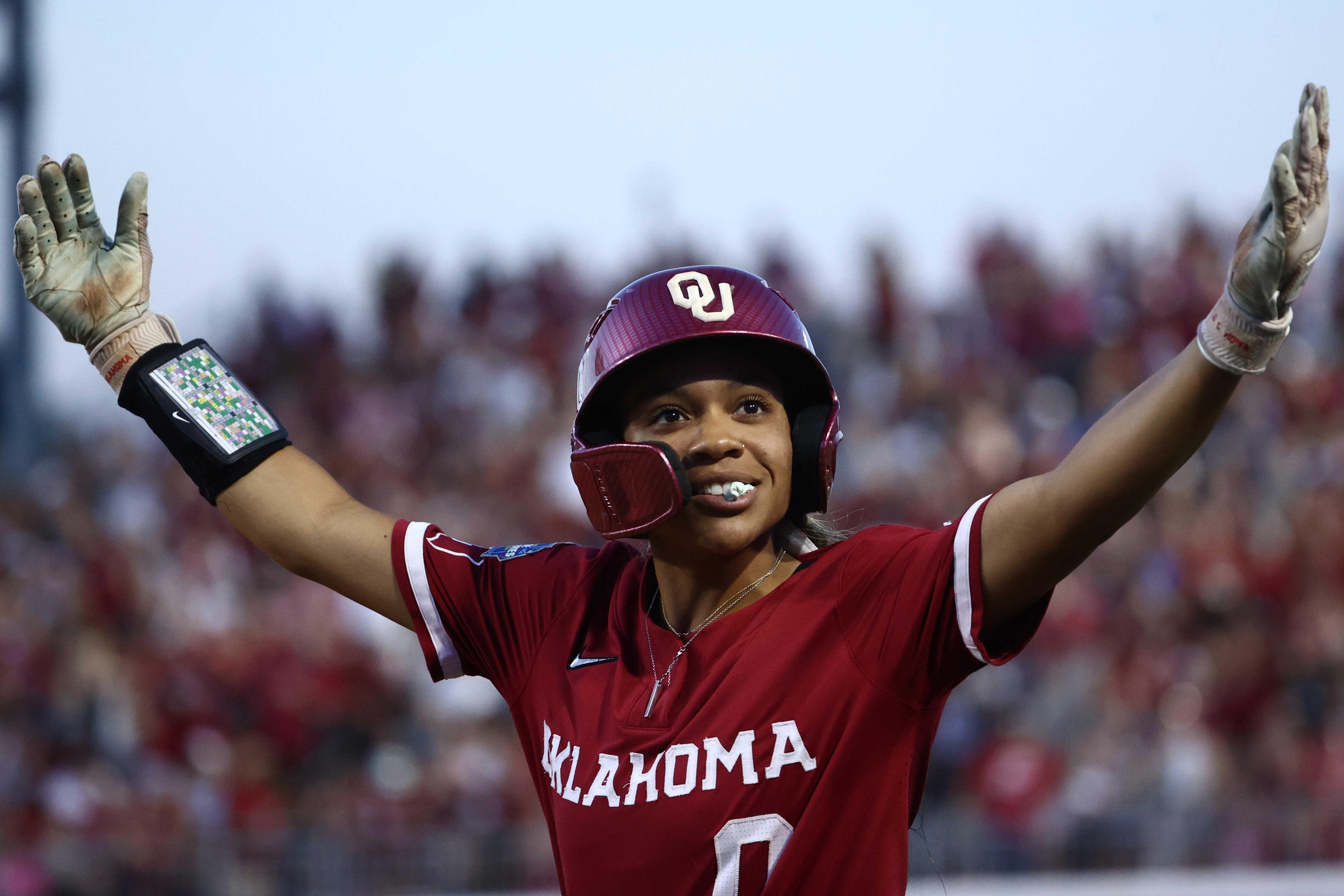 Women's College World Series: Oklahoma completes unprecedented NCAA four-peat by finishing off Texas