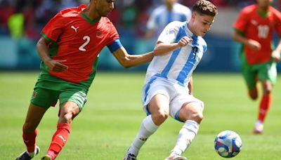 Após sair perdendo, Argentina reage e empata com o Marrocos no último lance do jogo