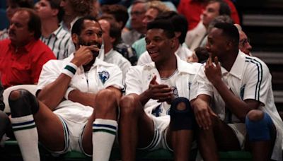 Former Mavericks center reflects on Mavs-Wolves, his West finals vs. Showtime Lakers