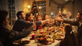 Cena de Nochebuena y Navidad: guía para ser el más listo de la familia hablando de dinero y de inversiones