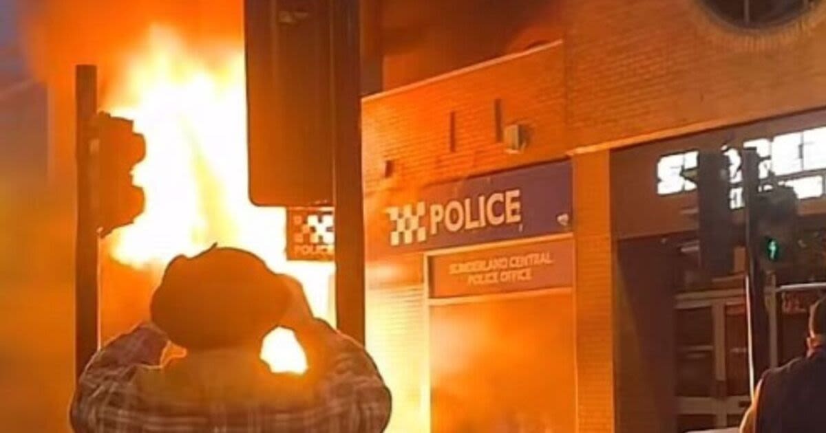 Sunderland police station in flames as far-right mob takes over city streets