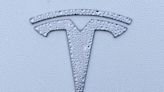 Trending tickers: Tesla, EasyJet, Aston Martin, Banco Santander