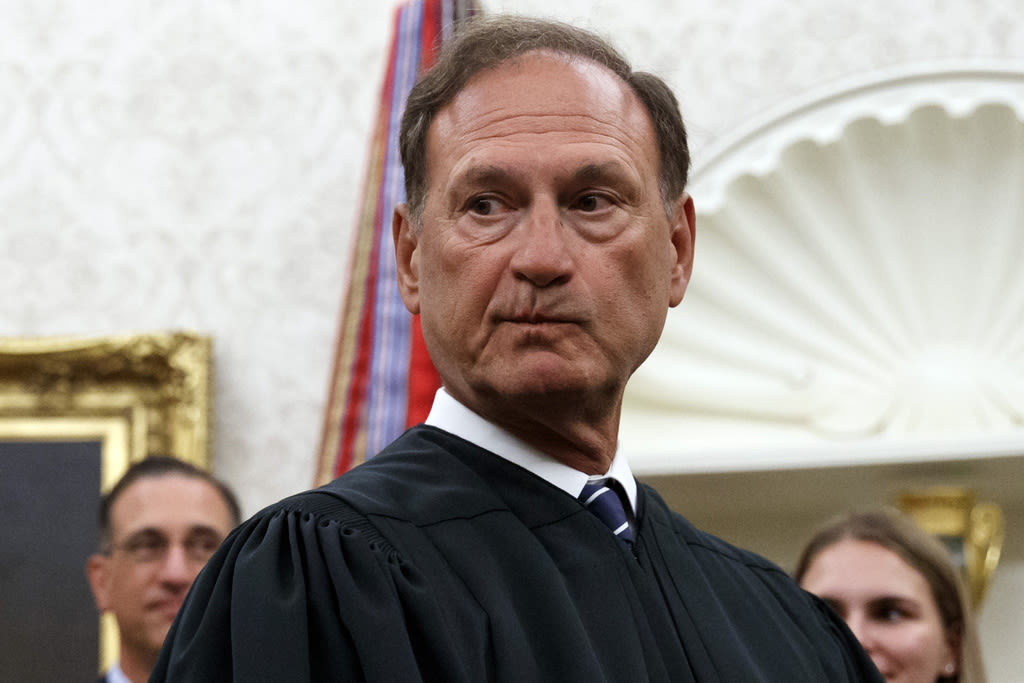 Continued scrutiny of Justice Samuel Alito after 'Appeal to Heaven' flag flown outside vacation home