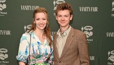 “Love, Actually” star Thomas Brodie-Sangster marries “Westworld” alum Talulah Riley