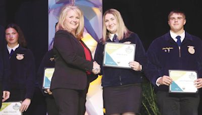 Galena student graduates from Missouri Agribusiness Academy