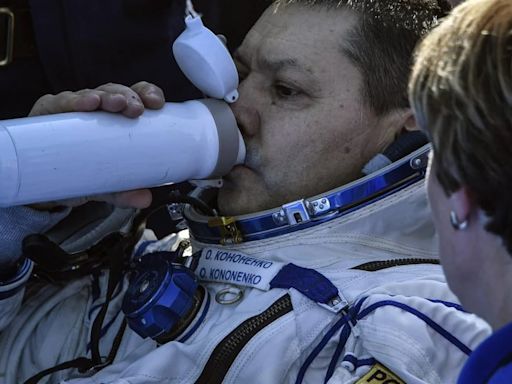 Astronautas convierten la orina y sudor en agua potable: qué tecnología se usa para esta gran idea