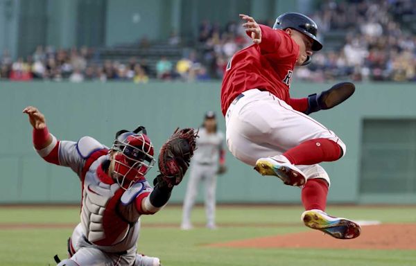 Red Sox struggle to score, fall to Nationals at Fenway