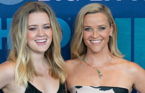 Reese Witherspoon's Daughter Ava Phillippe Claps Back at Body Shaming