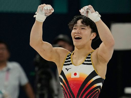 Olympics gymnastics highlights: Shinnosuke Oka wins gold, US men finish outside top 10