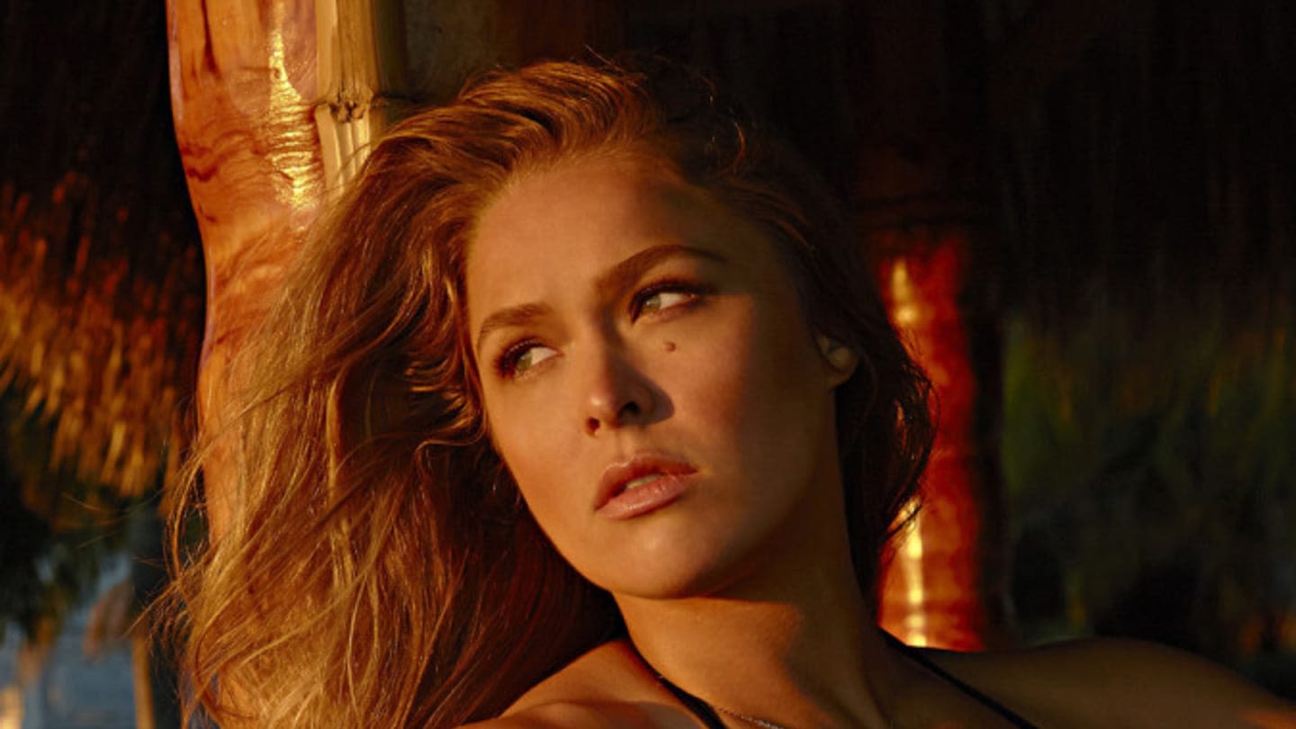 Olympian Ronda Rousey Nailed These 5 SI Swimsuit Poses in Florida
