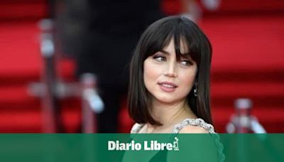 Dos fanáticos de Ana de Armas llegan a un acuerdo en demanda por el tráiler de "Yesterday"