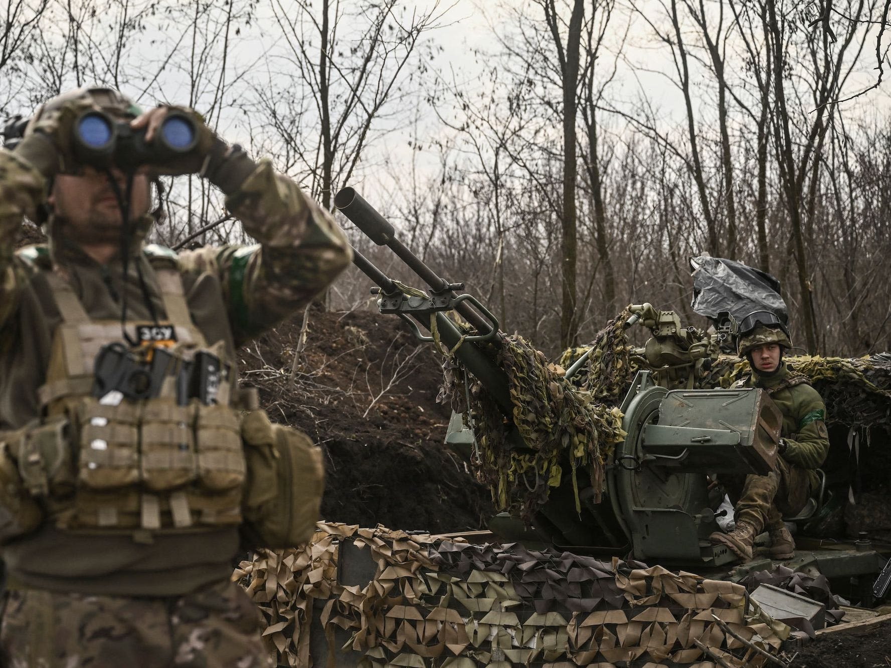 Ukraine is facing training problems, but it's handling its new combat troops better than the Russians, war analysts say