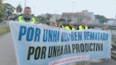 Tráfico lento en los accesos a A Coruña por una nueva protesta de los mariscadores de la Ría de O Burgo