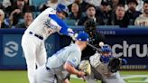 Freeman's 2-out RBI single in 8th inning lifts Dodgers past Royals 4-3