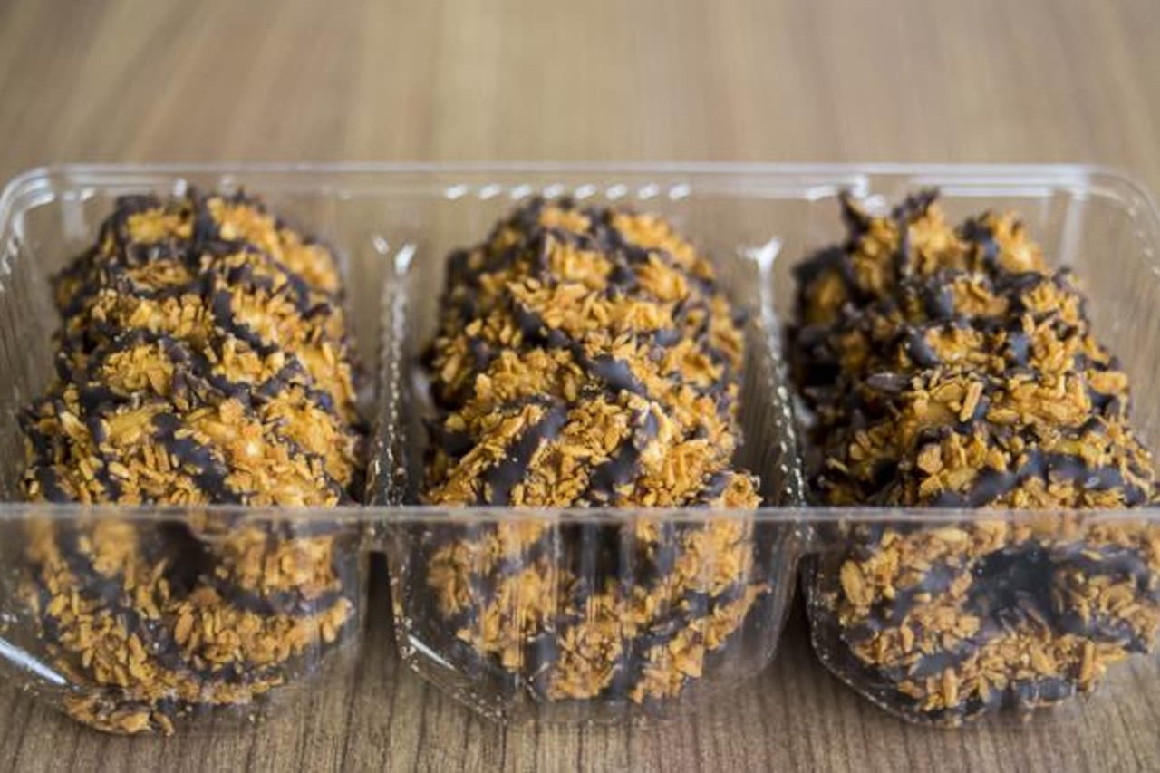 Bakery switch means Oregon and SW Washington Girl Scouts won’t be selling Samoas next year