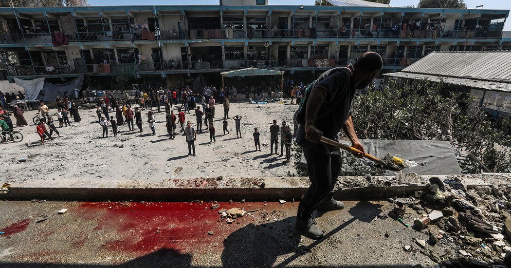 ‘Mama! Mama!’ Israeli Strike Sets Off Chaos at Gazan Hospital